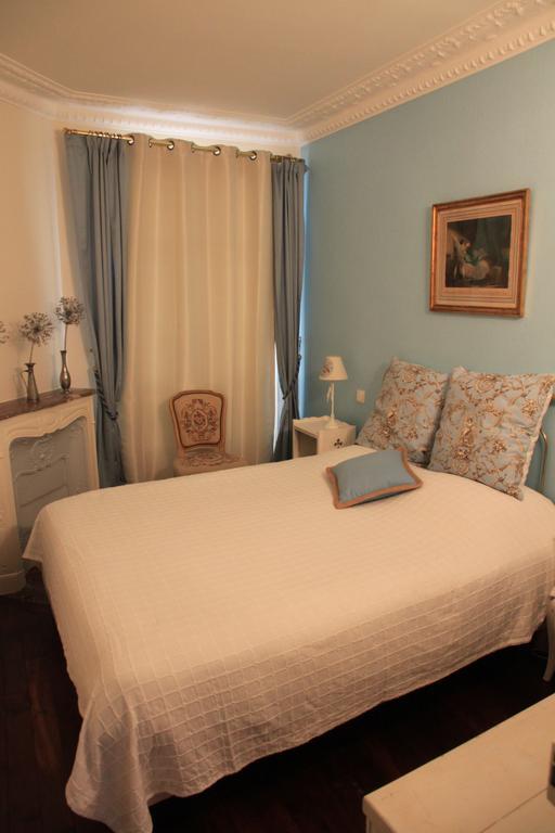 Apartment Lourmel Париж Стая снимка