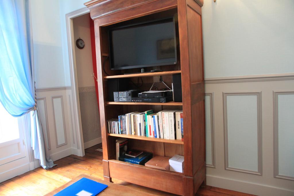 Apartment Lourmel Париж Стая снимка